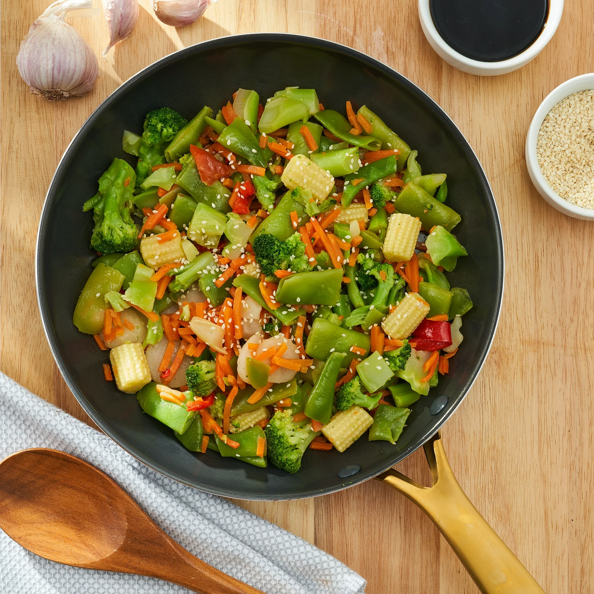 Great Value Frozen Deluxe Stir Fry, Mixed Vegetables, 20 oz Bag - Image 2